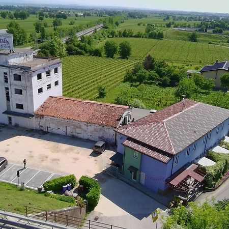 Albergo Trattoria Italia Дезенцано-дель-Гарда Екстер'єр фото